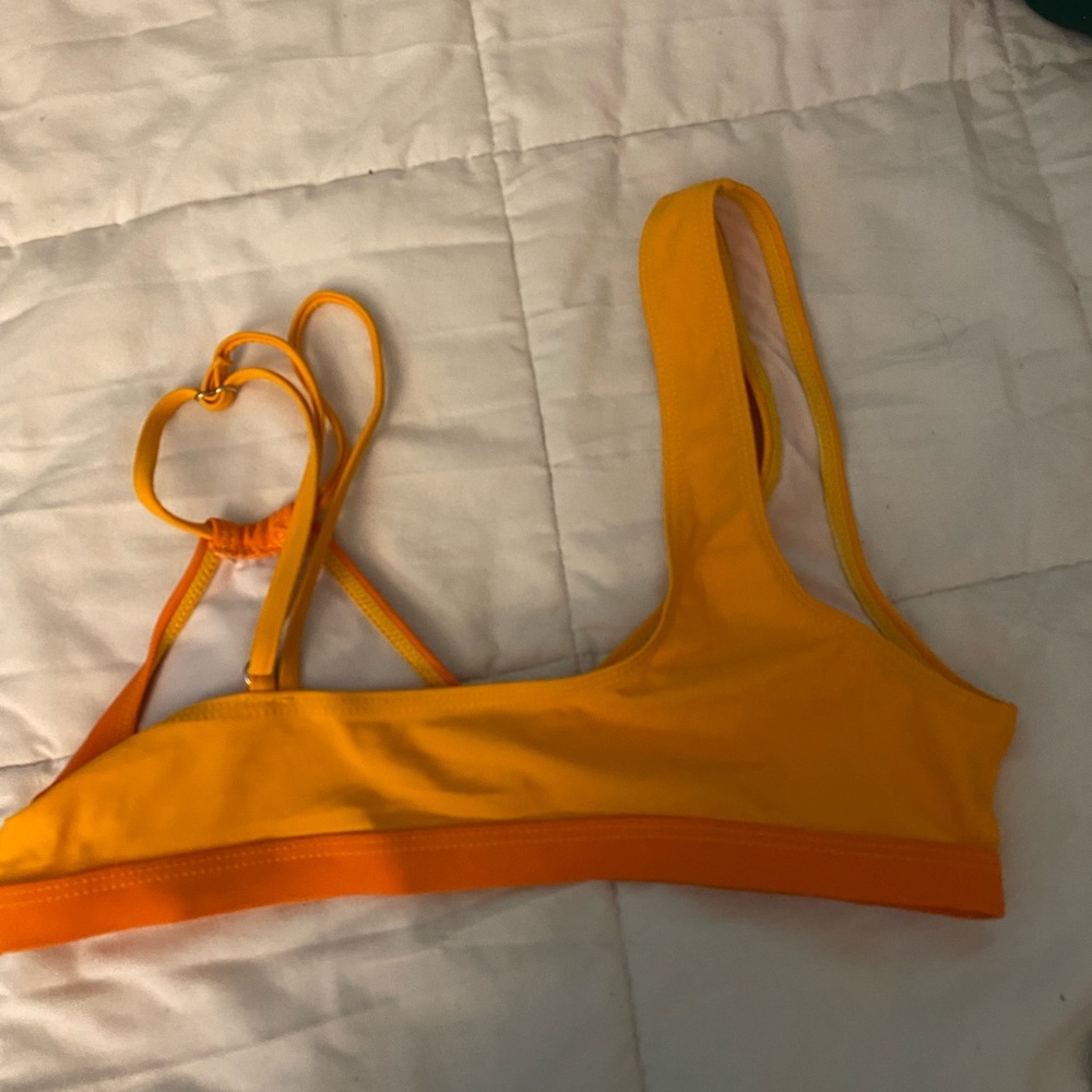 Bikini top